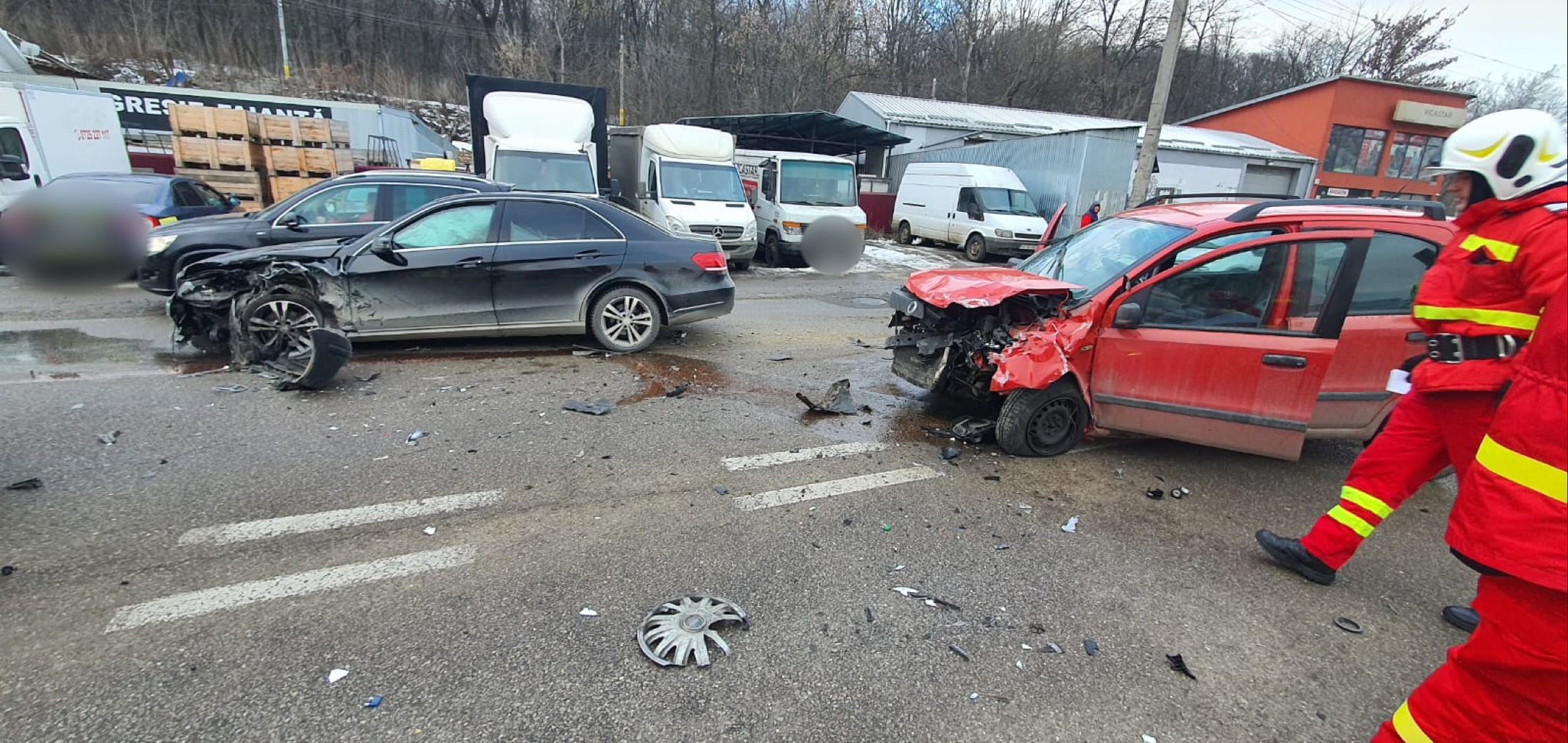 Impact Violent Ntre Dou Ma Ini Pe Strada Traian Vuia Din Suceava O